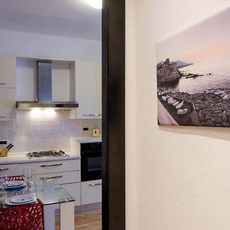 Altido Elegant 1 Bedroom Apt Moments From The Sea Genua Buitenkant foto